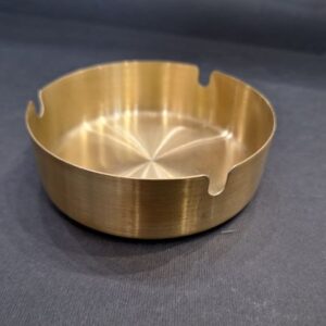 Pepeljara metal zlatna