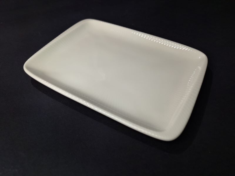 Oval-Bonna-23x16