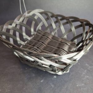 Korpa-19x19cm-crna