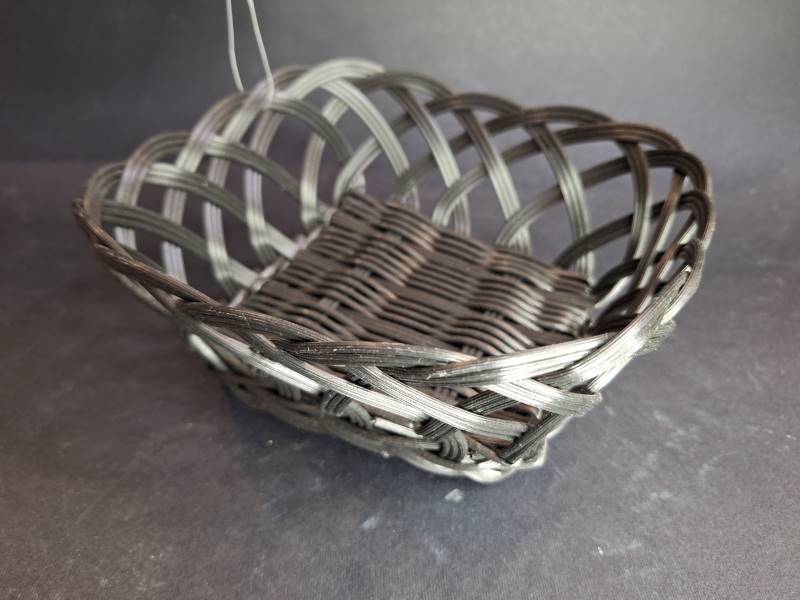 Korpa-19x19cm-crna