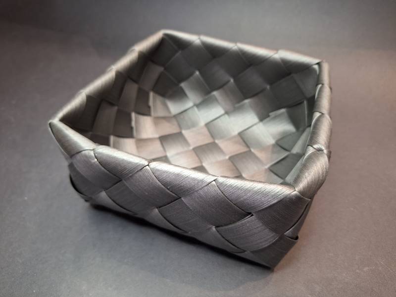 Korpica za pecivo 19x19 crna